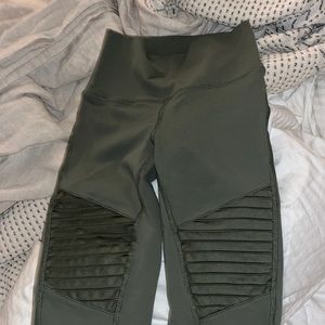 Alo Green Leggings